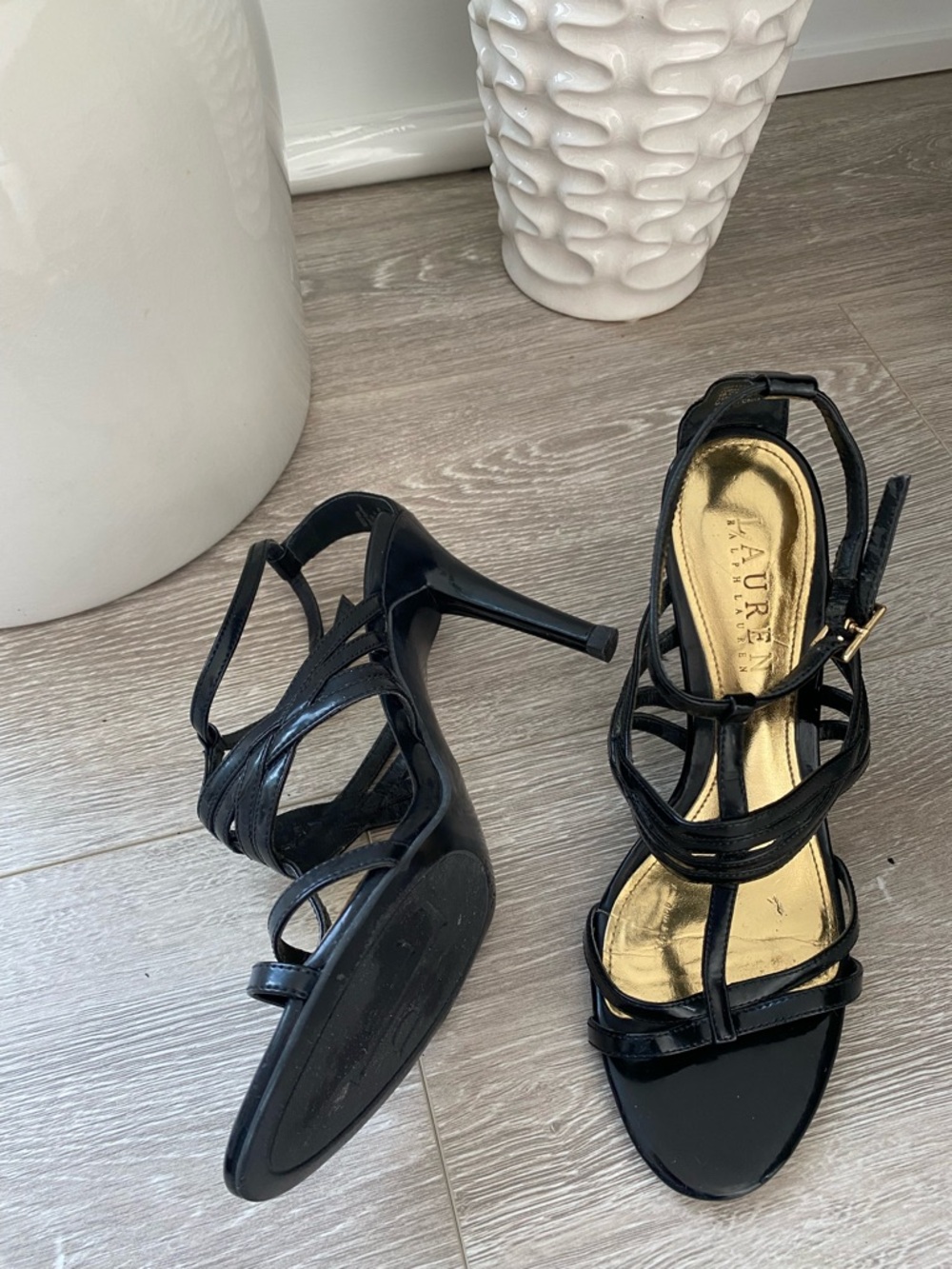 Vintage Lauren Ralph Lauren Black Strappy High Heel size 6